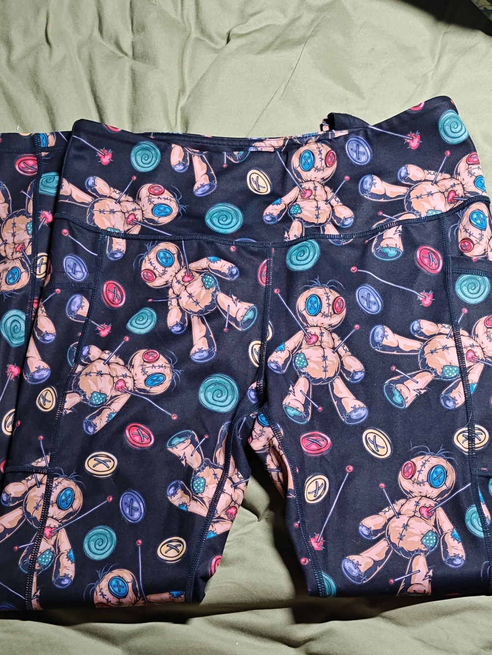 Black Voodoo Doll Print Leggings